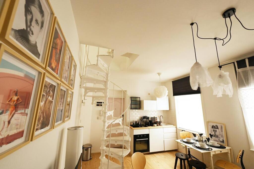 Stylish Duplex In The Heart Of Brussels Centre Lejlighed Eksteriør billede